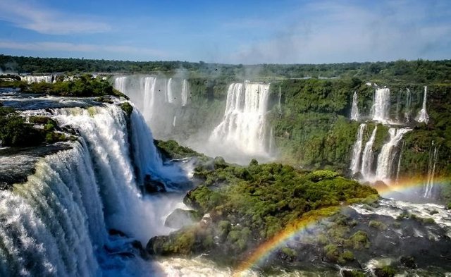 cataratas-iguazu-panoramica.jpg