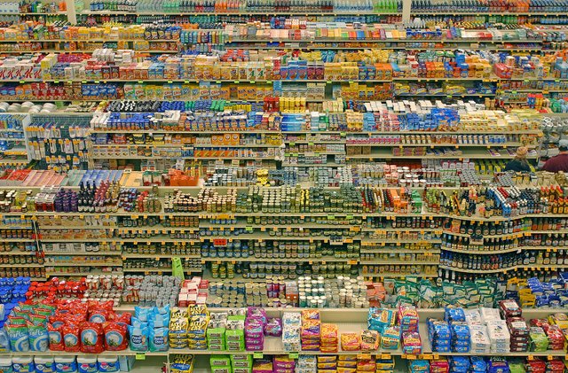 2048px-Fredmeyer_edit_1.jpg