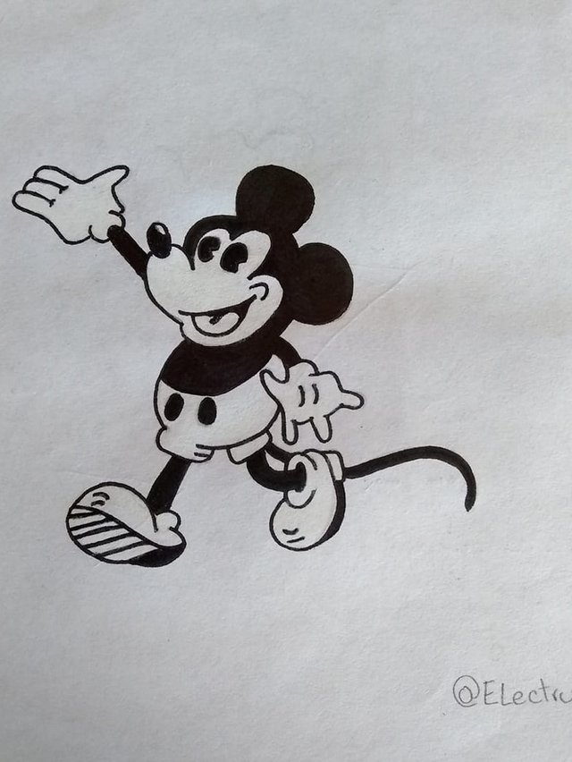Mickey 3.jpg