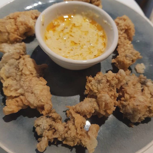 WhatsApp Image 2018-06-10 at 13.51.22-Fried_oyster_with_seafood_sauce-small.jpeg