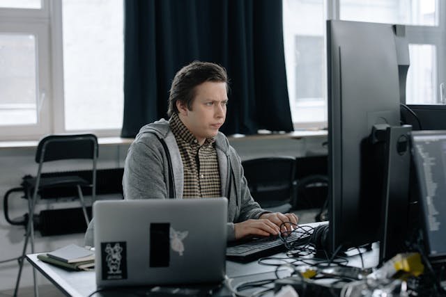it services.jpg