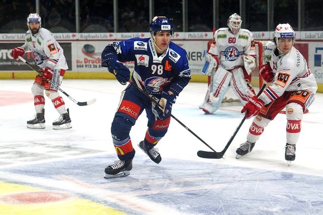 ice-hockey-6616029_960_720.jpg