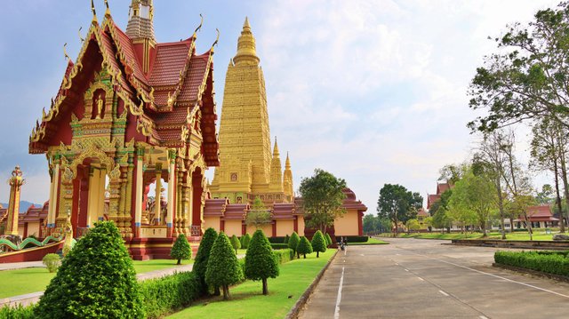 Temple Surroundings