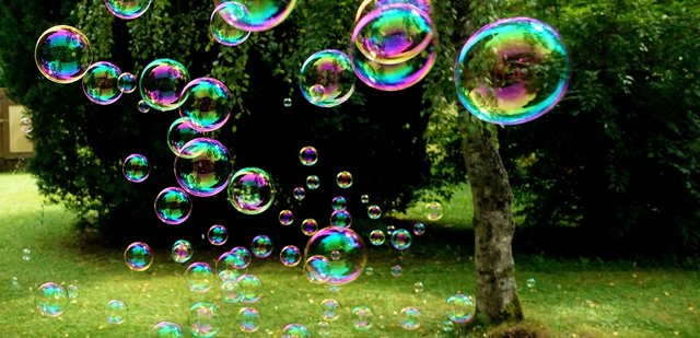 soap-bubbles-3517247_1280.jpg