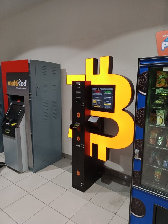 cajero bitcoin en lima.jpg