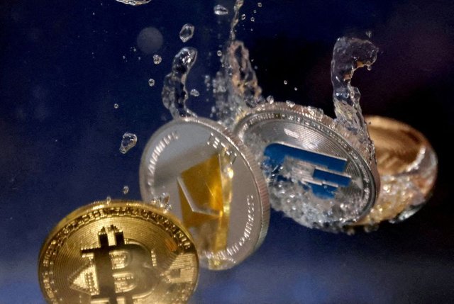 After the Annus Horribilis, cryptocurrency is at a crossroads..jpg