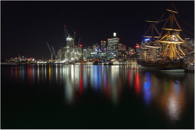 16412839498-darling-harbour-sydney-night (FILEminimizer).jpg