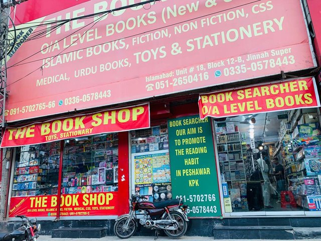 bookstore .jpg