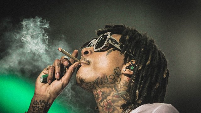 wiz-khalifa-cardo-sledgren-new-mixtape-wiz-got-wings-2-min.jpg