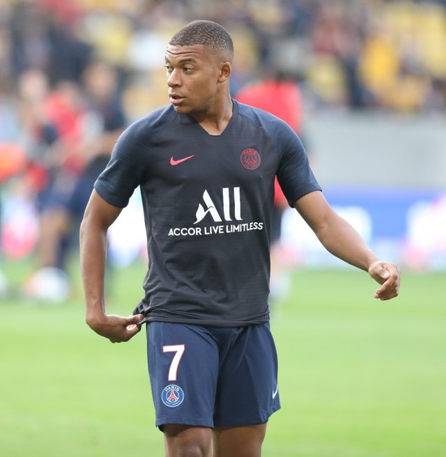 2019-07-17_SG_Dynamo_Dresden_vs._Paris_Saint-Germain_by_Sandro_Halank–087.jpg