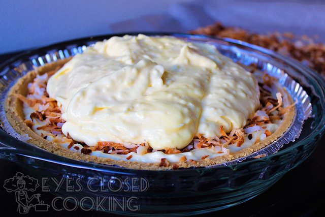 EyesClosedCooking-CoconutCreamPie---03.jpg