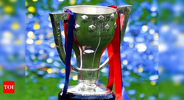 laliga trophy .jpeg