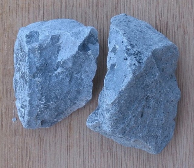 Calcium Carbide new 690 1.jpg