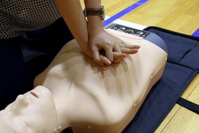 cpr-5805345_640.jpg