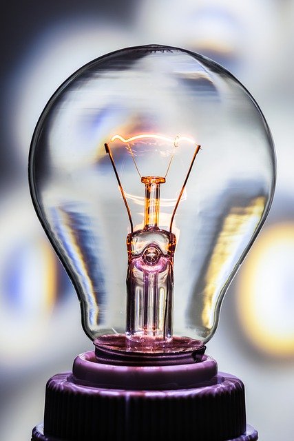 light-bulb-376926_640.jpg