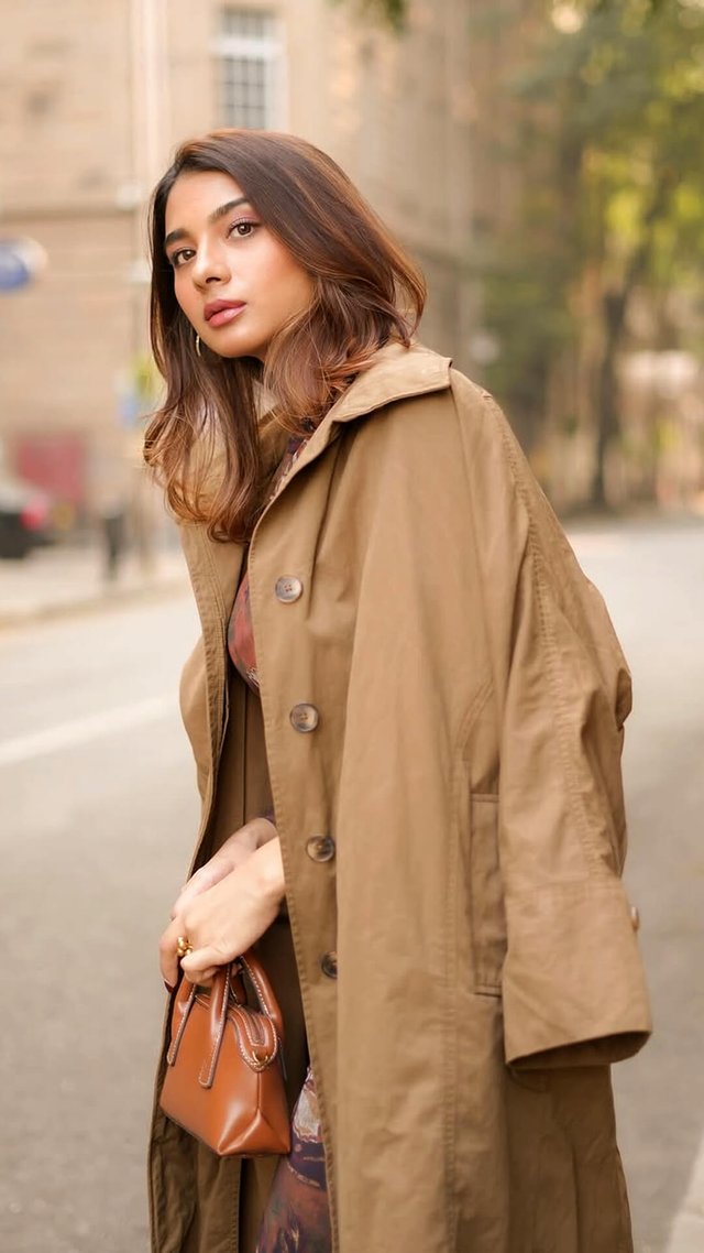 natasha-beige-trench-overlay.jpg