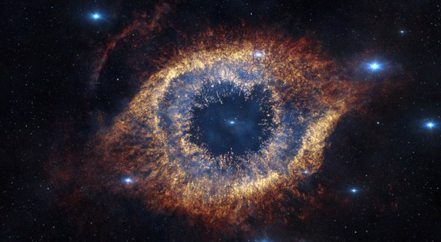 Hidden_Universe_showing_the_Helix_Nebula_small.jpg