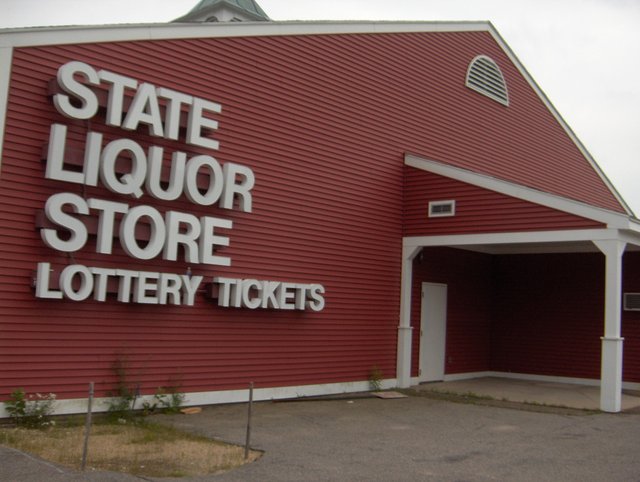 Nh liquor - image from Flickr.jpg