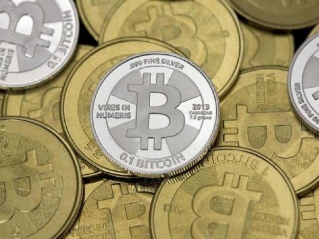 1416891-bitcoin-1495524689-316-640x480.jpg