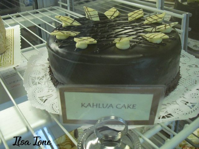 iikahluacake.jpg