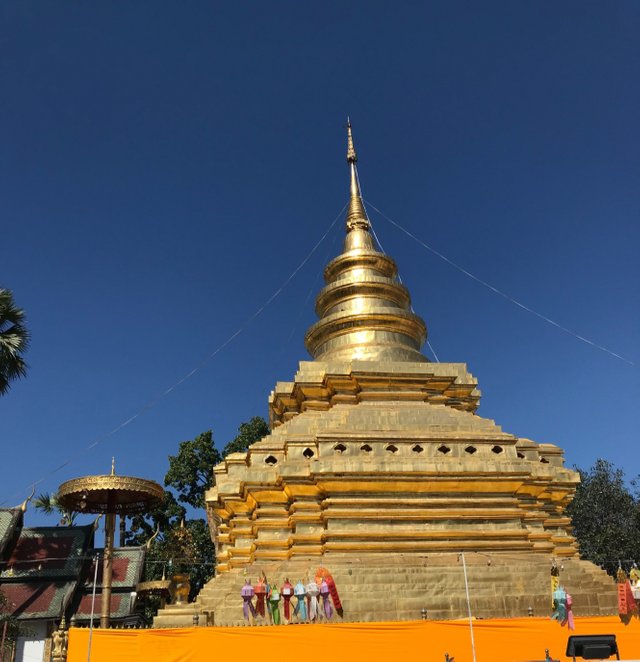 Wat Phra That Sri Chom Thong2.jpg