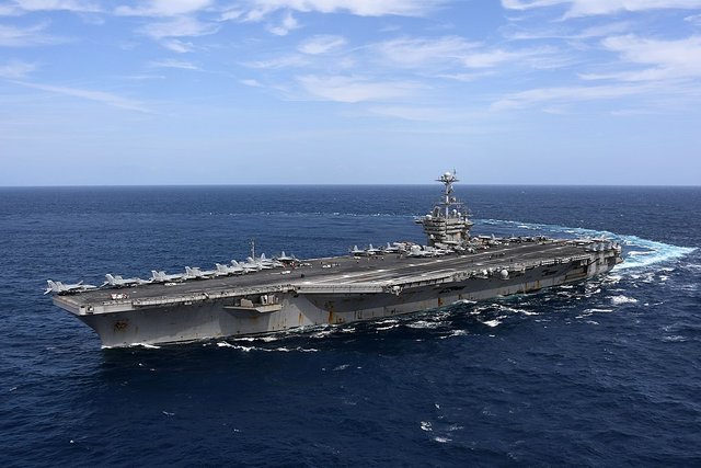 1024px-USS_Harry_S._Truman_(CVN-75)_underway_in_the_Atlantic_Ocean_on_11_September_2018_(180911-N-EA818-2106).jpg