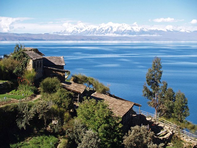 lago titicaca.jpg