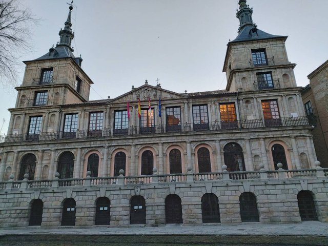 beautiful ancient buildings in Spain6.jpg