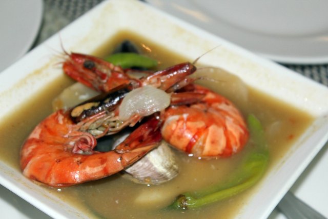 shrimp-sinigang-soup.jpg