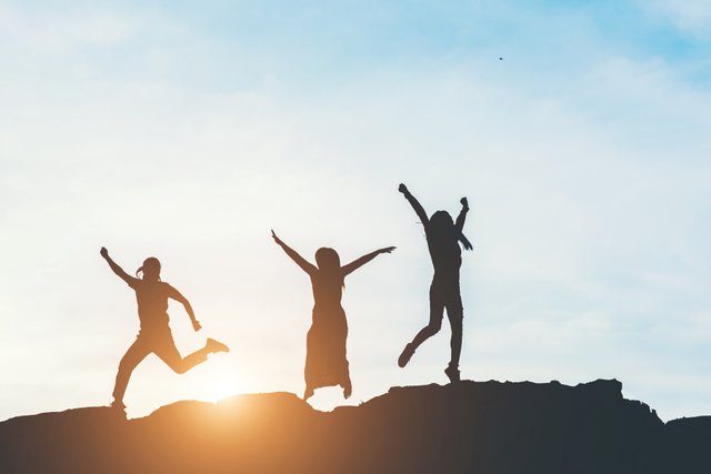 silhouette-people-happy-time.jpg