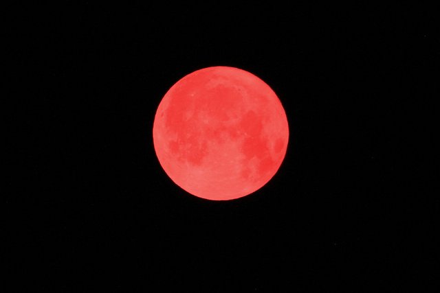 StrawberryMoon2025_003.JPG