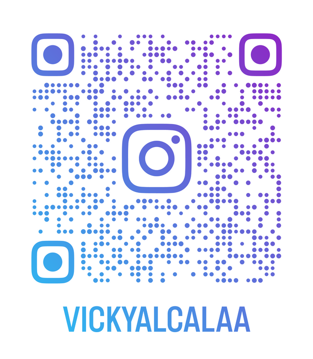 vickyalcalaa_qr.png