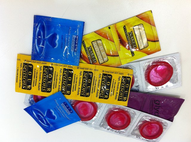 condom-538602_1280.jpg