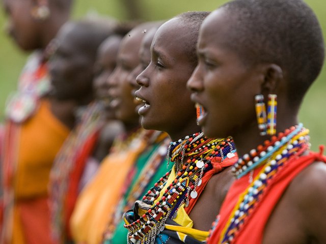 mujeres-de-kenia-cantando.jpg