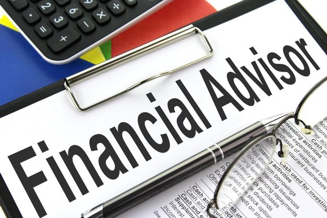 financial-advisor-images.jpg