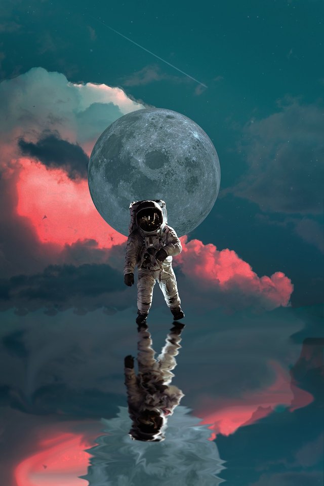 astronaut.jpg