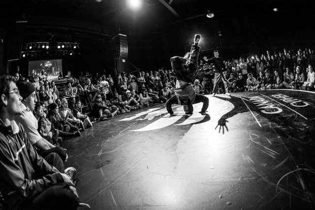 fleau-at-the-2015-red-bull-bc-one-canada-cypher.jpg