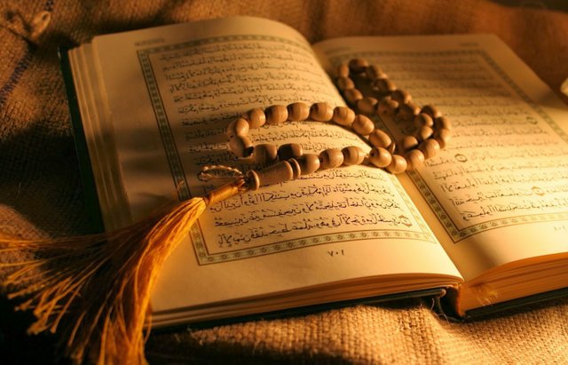 Al-Quran-1.jpg