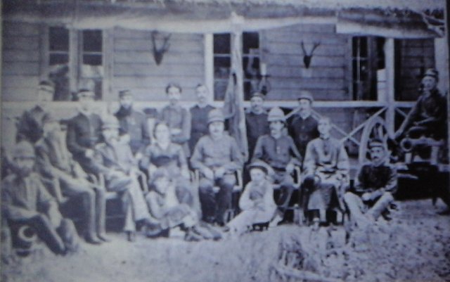 Groep Atjeh Officieren in 1894.jpg