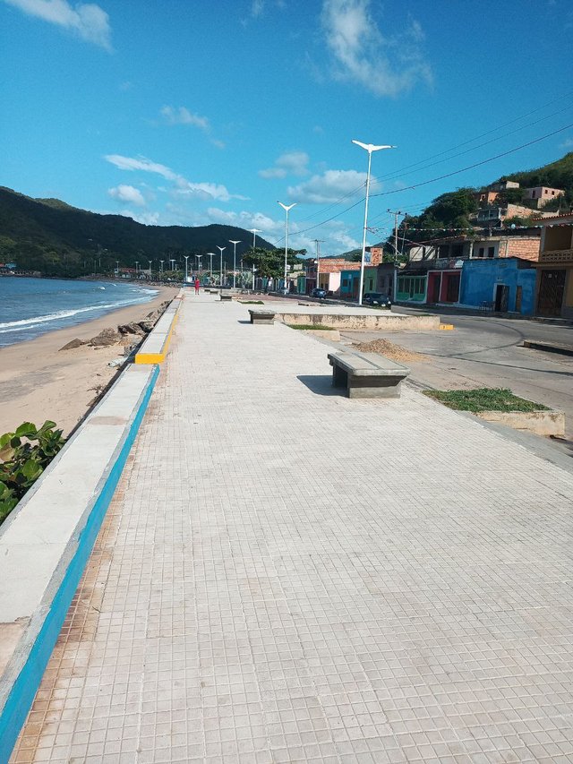 Avenida de Rio caribe.jpg