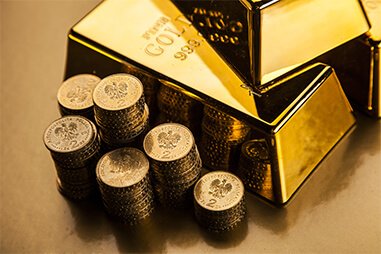 Gold-Investment-Option-Physical-Bars-and-Coins.jpg