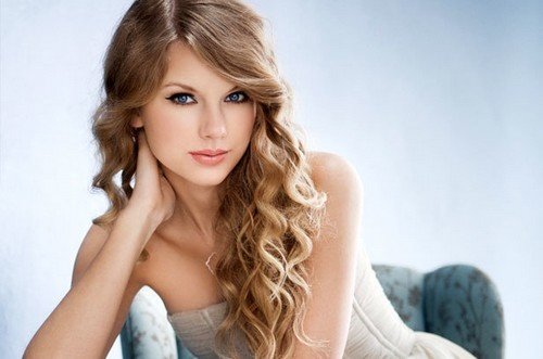10. Taylor Swift – USA.jpg
