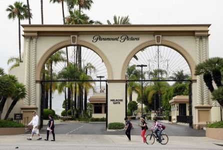paramount-pictures-gate.jpg