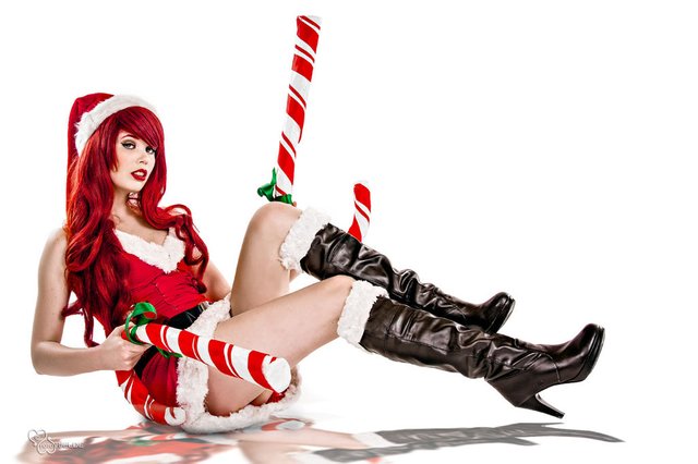 Candy Cane Miss Fortune League of Legends by TineMarieRiis.jpg