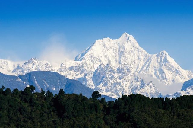 Kanchenjunga2.jpg