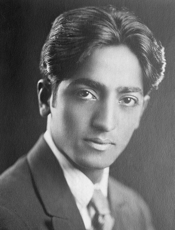 Jiddu_Krishnamurti_01.jpg