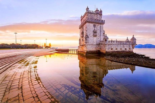 Torre-Belem-Lisbon-Portugal.jpg