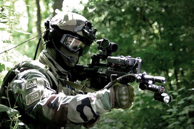 french_special_forces_airsoft_reconstitution_by_gollum_net-d5f8ahn.jpg