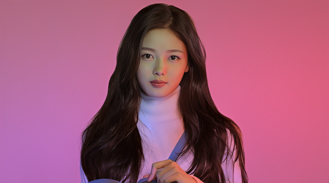 Kim Yoo Jung.png