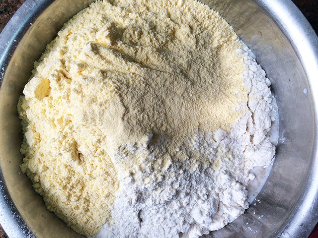 corn-flour-steamed-bread-(3).jpg